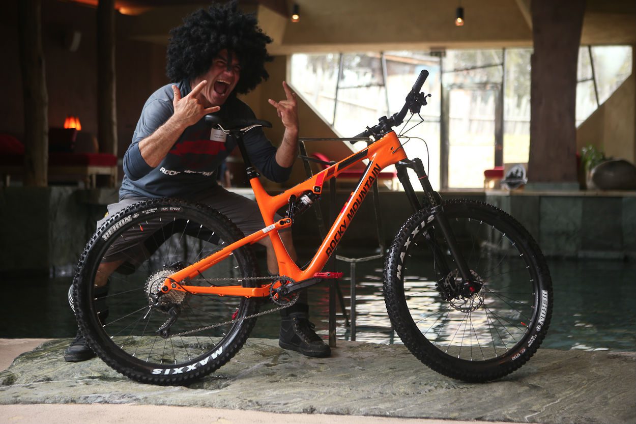 Brett tippie is duidelijk tevreden met zijn nieuwe ride?.